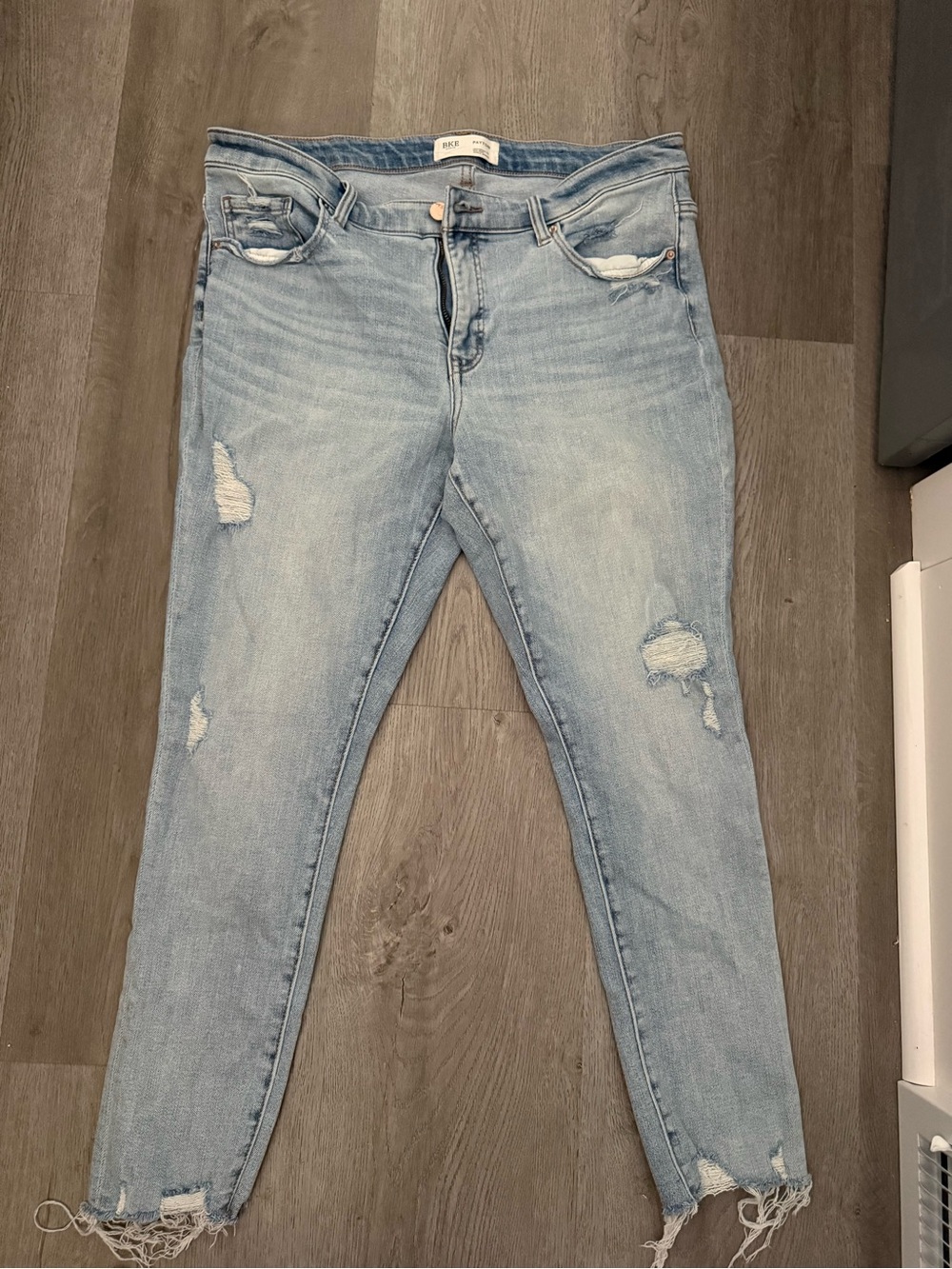 Light Wash Distressed Women's Jeans - BKE Brand